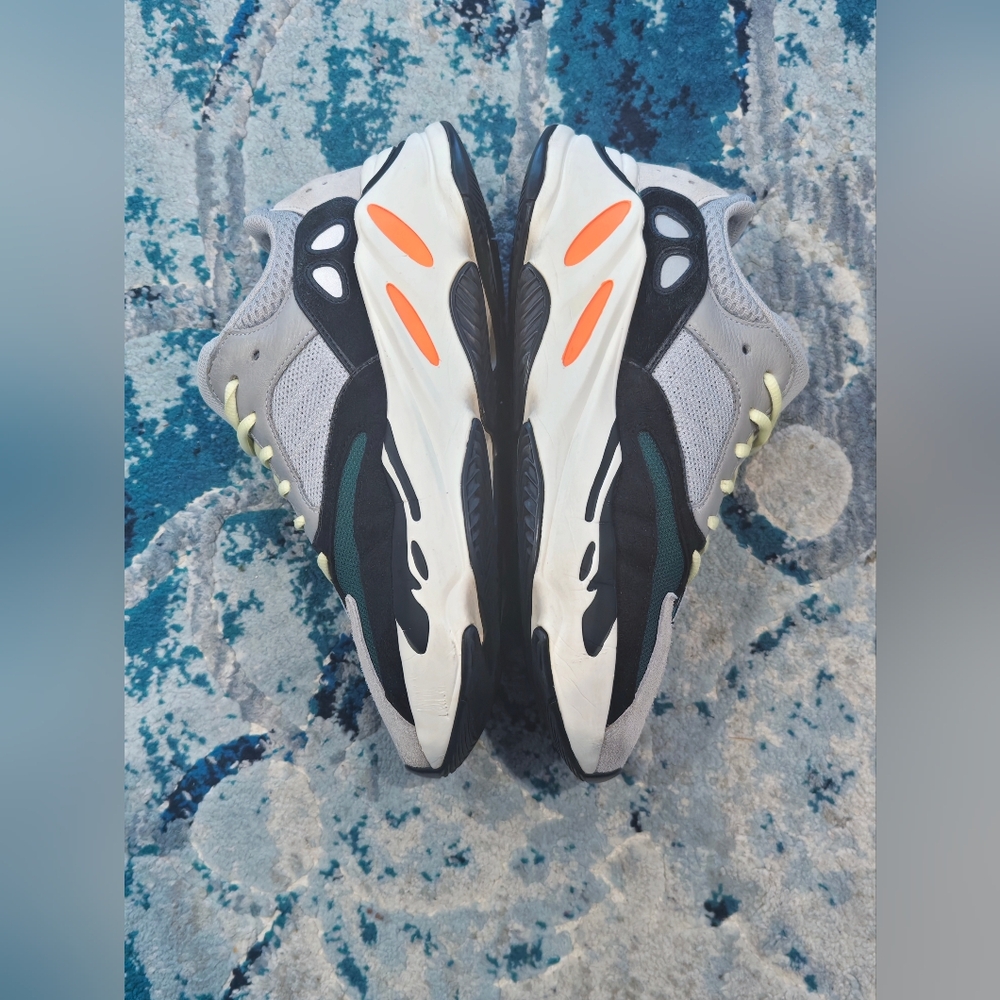 *SOLD* adidas Yeezy Boost 700 Wave Runner B75571 Men's US9.5